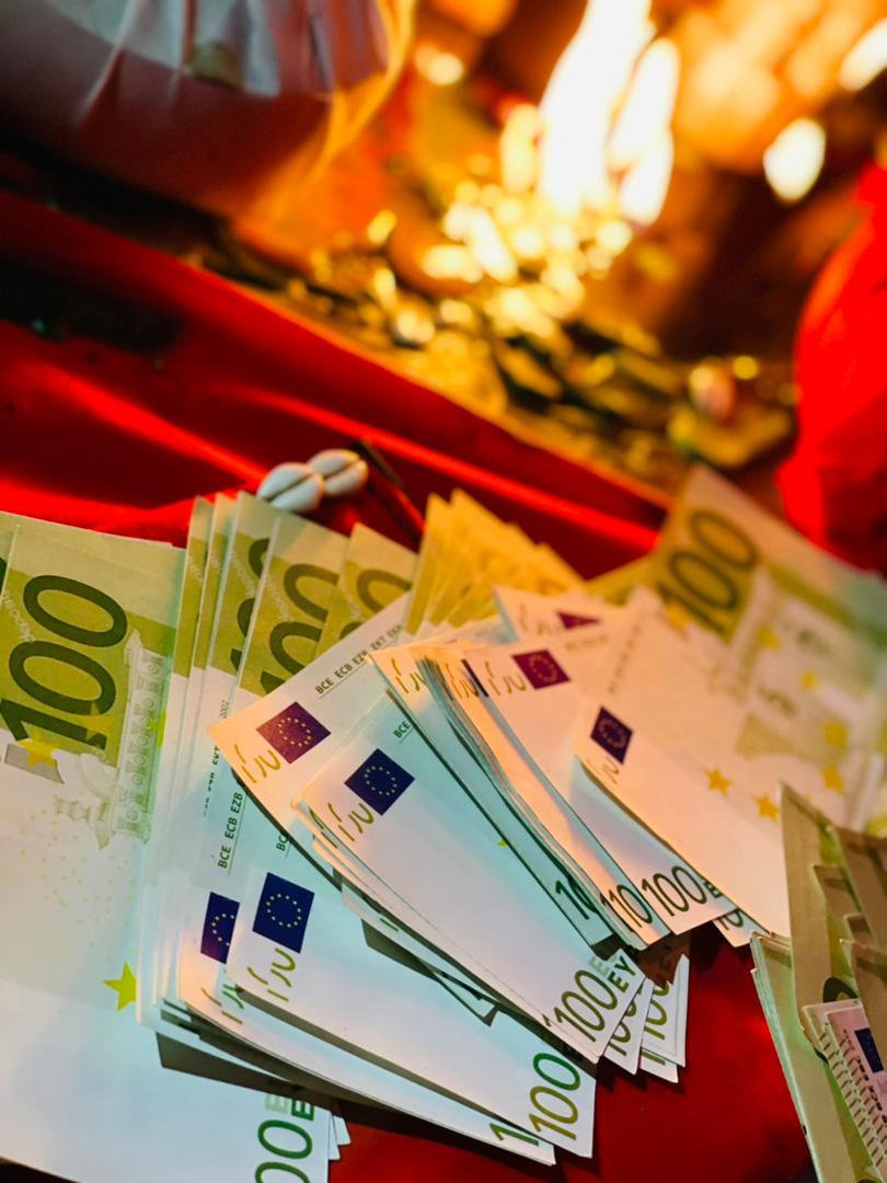 VRAI PORTEFEUILLE MAGIQUE EN FRANCE, +229 01 56 84 41 71 BEDOU MAGIQUE EN EURO LE PORTEFEUILLE MAGIQUE MARABOUT,PORTEFEUILLE MAGIQUE EXPLICATION,LE VRAI PORTEFEUILLE MAGIQUE, +229 01 56 84 41 71COMMENT UTILISER PORTEFEUILLE MAGIQUE,PORTEFEUILLE MAGIQUE EXISTE IL?,LES DANGERS DU PORTEFEUILLE MAGIQUE,PORTEFEUILLE MAGIQUE BENIN,TEXTE DU PORTEFEUILLE MAGIQUE,PORTEFEUILLE MAGIQUE EN EU RO,PORTEFEUILLE MAGIQUE AVIS, PORTE MONNAIE MAGIQUE,CONSEQUENCE DU PORTEFEUILLE MAGIQUE, +229 56 84 41 71 PORTEFEUILLE MAGIQUE VRAI, PORTE MONNAIE MAGIQUE, VRAI PORTE MONNAIE MAGIQUE, LE SECRET DU PORTEFEUILLE MAGIQUE, LES CONDITIONS DU PORTEFEUILLE MAGIQUE, COMMENT AVOIR LE PORTEFEUILLE MAGIQUE, PORTEFEUILLE MAGIQUE TEMOIGNAGE, TEMOIGNAGE DU PORTEFEUILLE MAGIQUE, PORTEFEUILLE MAGIQUE 2023, PORTEFEUILLE MAGIQUE AU BENIN, PORTEFEUILLE MAGIQUE GRATUIT, PRIX PORTEFEUILLE MAGIQUE, LES INCONVENIENTS DU PORTEFEUILLE MAGIQUE, LE PORTE MONNAIE MAGNETIQUE D’ARGENT, LE PORTE MONNAIE MAGIQUE GRATUIT , BEDOU MAGIQUE EN COTE D’ IVOIRE, LE VRAI BEDOU MAGIQUE, PORTEFEUILLE MAGIQUE TEMOIGNAGE, PORTE MONNAIE MAGIQUE EXPLICATION, PORTEFEUILLE MAGIQUE VIDEO, PORTE MONNAIE MAGNETIQUE D’ARGENT, VRAI MARABOUT, BEDOU MAGIQUE EN DOLLARS, MAITRE MARABOUT SÉRIEUX PORTEFEUILLE MAGIQUE, PORTEFEUILLE MAGIQUE CONSEQUENCES, VR AI MARABOUT PORTE MONNAIE MAGIQUE, VRAI PORTEFEUILLE MAGIQUE, GRAND MAITRE MARABOUT SÉRIEUX, LE VRAI PORTE MONNAIE MAGIQUE EN DOLLARS, LE SAC MYSTIQUE D’ARGENT, COMMENT AVOIR UN PORTEFEUILLE MAGIQUE, LE PORTE MONNAIE MYSTIQUE EN DOLLARS, VALISE MAGIQUE
Le portefeuille magique communément appelé bedou magique ou porte monnaie magique est un moyen d’avoir d’argent chaque jour. Le portefeuille permet d’avoir de l’argent chaque jour sans quitter chez toi. Beaucoup de personnes se demandent comment c’est possible cette réalité me laisser vous expliquer.
Comment ça marche le portefeuille, WHATSAPP: +229 01 56 84 41 71
Le portefeuille c’est une enveloppe dans le quelle les génies passent des invisibles pour voler l’argent des sociétés riches comme les banques et autres personnes physiques. Qui possède une richesse cachée quelque part, les génies vont prendre cette somme que vous voulez pour vous déposer dans votre portefeuille. Pour avoir le portefeuille magique il faut pas vous inquiété c’est seulement les frais des ingrédient que vous allez payer.
Le portefeuille magique peut vous produire en Euro, en Dollar, en Fcfa en CHF, etc. Pour la plupart, 100 000 jusqu’à 1 000 000 par jours. L’Euro ça donne est de 1000£ à 5000£ par jour. Moins de frais des ingrédients dépendent de combien tu veux que ça te produit pas jours. De plus la fin de chaque mois une fois que tu a la satisfaction il ya une somme que tu dois envoyer pour l’entretien des génies. ceux qui te permettent d’avoir la générosité des génies chaque jours pendant 3 Ans.
Avoir un portefeuille magique sans conséquence
Le porte monnaie magique n’a pas de conséquence sur votre vie ni des inconvénient sur vote famille. De nombreuses personnes croient que le portefeuille a des effets secondaires sur leur vie mais c’est impossible. Parce que c’est comme embaucher un groupe de gens pour vous voler de l’argent et ils auront leur part c’est comme ça les génies travaillant chaque mois vous m’envoyez une sommes pour les cérémonies de reconnaissance. Les totems à respecter pour utiliser le portefeuille sont simples. En cas ou vous ne les respecterez pas le portefeuille magique va arrêter de produit pour vous.
CONTACTEZ-MOI
MARABOUT PUISSANT PAPA ABLAWA-CICA
Numéro de WhatsApp :………… +229 01 56 84 41 71
Numéro de téléphone :………… +229 01 56 84 41 71