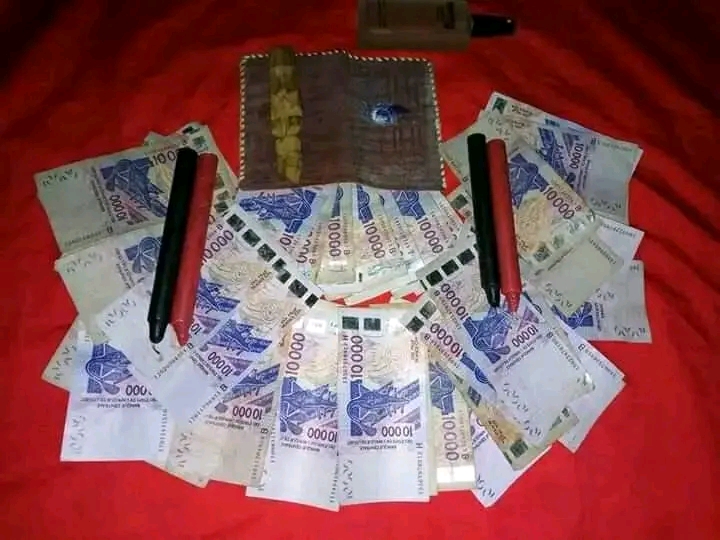 VRAI PORTEFEUILLE MAGIQUE EN FRANCE,VRAI PORTEFEUILLE MAGIQUE EN DOLLARS A DISTANCE;+229 01 46 94 65 21 Portefeuille magique, portefeuille magique en euro, +229 01 46 94 65 21 portefeuille magique marabout, porte monnaie magique au bénin, marabout puissant et gratuit, marabout très puissant, maitre marabout sérieux, marabout en France, vrai marabout, multiplication d’argent rapide, le secret du portefeuille magique, le bedou magique, le portefeuille magique existe il? , Portefeuille magique vérité, portefeuille magique en France, portefeuille magique en dollars, whatssap / tél: +229 01 46 94 65 21
Le portefeuille magique communément appelez bedou magique ou porte monnaie magique est une moyen d’avoir d’argent chaque jour. Le portefeuille permet d’avoir de l’argent chaque jour sans quitter chez toi. Beaucoup de personne se demande comment c’est possible cette réalité laisser moi vous expliquez.
Comment ça marche le portefeuille?
Le portefeuille c’est un enveloppe dans le quelle les génies passent des invisibles pour voler l’argent des société riches comme les banques et autres personne physique. Qui possède une richesse cachée quelque parts, les génies vont prendre cette somme que vous voulez pour vous déposer dans votre portefeuille. Pour avoir le portefeuille magique il faut pas vous inquiété c’est seulement les frais des ingrédient que vous allez payer.
Le portefeuille magique peut vous produit en Euro, en Dollars, en fcfa en chf, etc. En fcfa ça produit de 100.000 jusqu’à 1.000.000 par jours. En Euro ça donne de 1000£ à 5000£ par jour. Les frais des ingrédient dépend de combien tu veux que ça te produit pas jours. De plus la fin de chaque mois une fois que tu a la satisfaction il y a une somme que tu dois envoyez pour l’entretien des génies. Ceux qui te permet d’avoir la générosité des génies chaque jours pendant 3 Ans.
Avoir une portefeuille magique sans conséquence
Le porte monnaie magique n’a pas de conséquence sur votre vie ni des inconvénient sur vote famille. Beaucoup de personne croient que portefeuille a des effets secondaire sur leur vies mais c’est impossibles. Parce c’est comme engager une groupe de gens pour vous voler de l’argent et ils auront leur part c’est comme ça les génies fonctionne chaque mois vous m’envoyez une sommes pour les cérémonies de reconnaissance. Les totems a respectez pour utilisez le portefeuille sont simples. En cas ou vous ne les respectez pas le portefeuille magique vas arrête de produit pour vous.
Contactez-moi
Marabout puissant papa ZANGAN
Numéro de WhatsApp :… … … … +229 01 46 94 65 21
Numéro de téléphone :… … … … +229 01 46 94 65 21
Travail Rapide / Discrétion Absolue